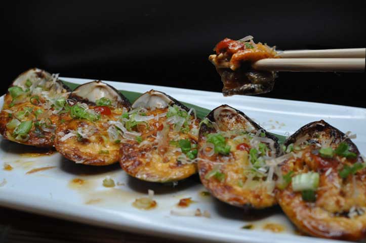 Green lip mussels at Hana Japanese Eatery in Phoenix, Arizona
